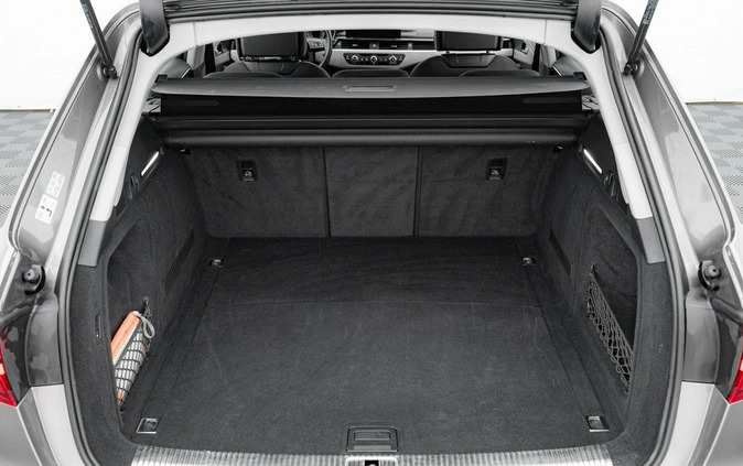 Audi A4 cena 137850 przebieg: 84444, rok produkcji 2020 z Nysa małe 781